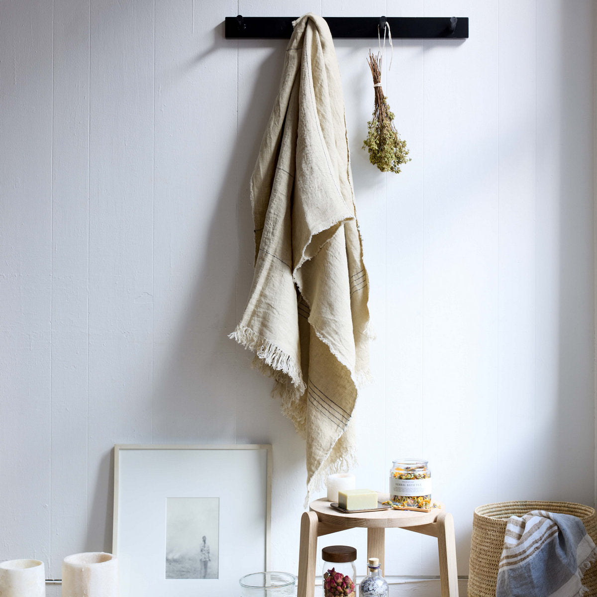 Nestor Throw - Bloomist